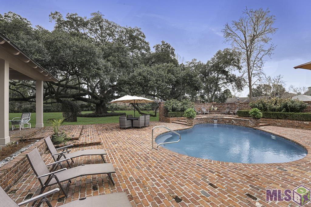 13505 North Amiss Road Baton Rouge, LA 70810 - Photo 9 of 48 Live Oak by Pool