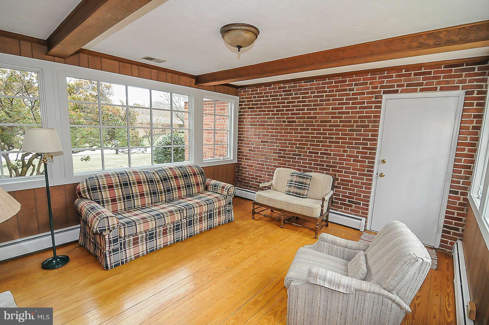 9119 Northfield Road Ellicott City, MD 21042 - Photo 4 of 24 Interior (General)