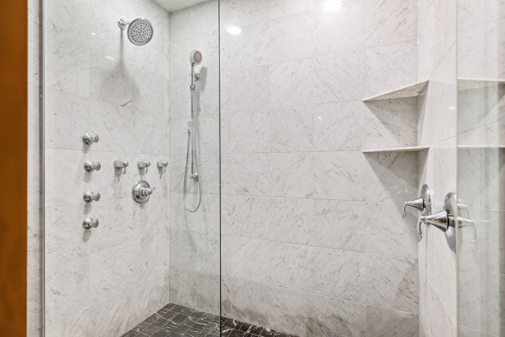 1629 South Prairie Avenue, Unit 2301 Chicago, IL 60616 - Photo 16 of 28