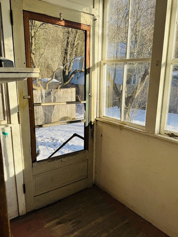 61 Woodmont Road Northampton, MA 01060 - Photo 3 of 18