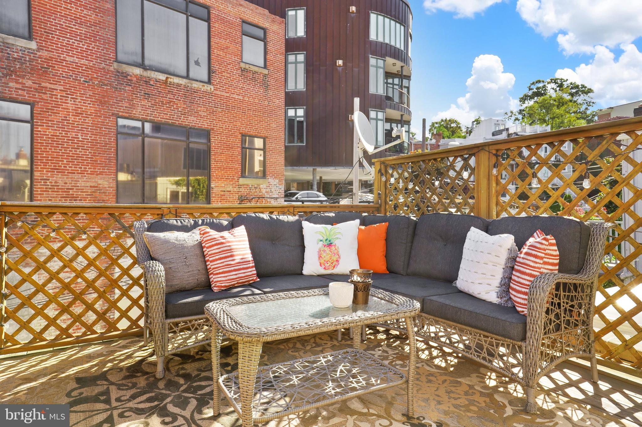 2323 Ontario Road Northwest, Unit 1 Washington, DC 20009 - Photo 30 of 67