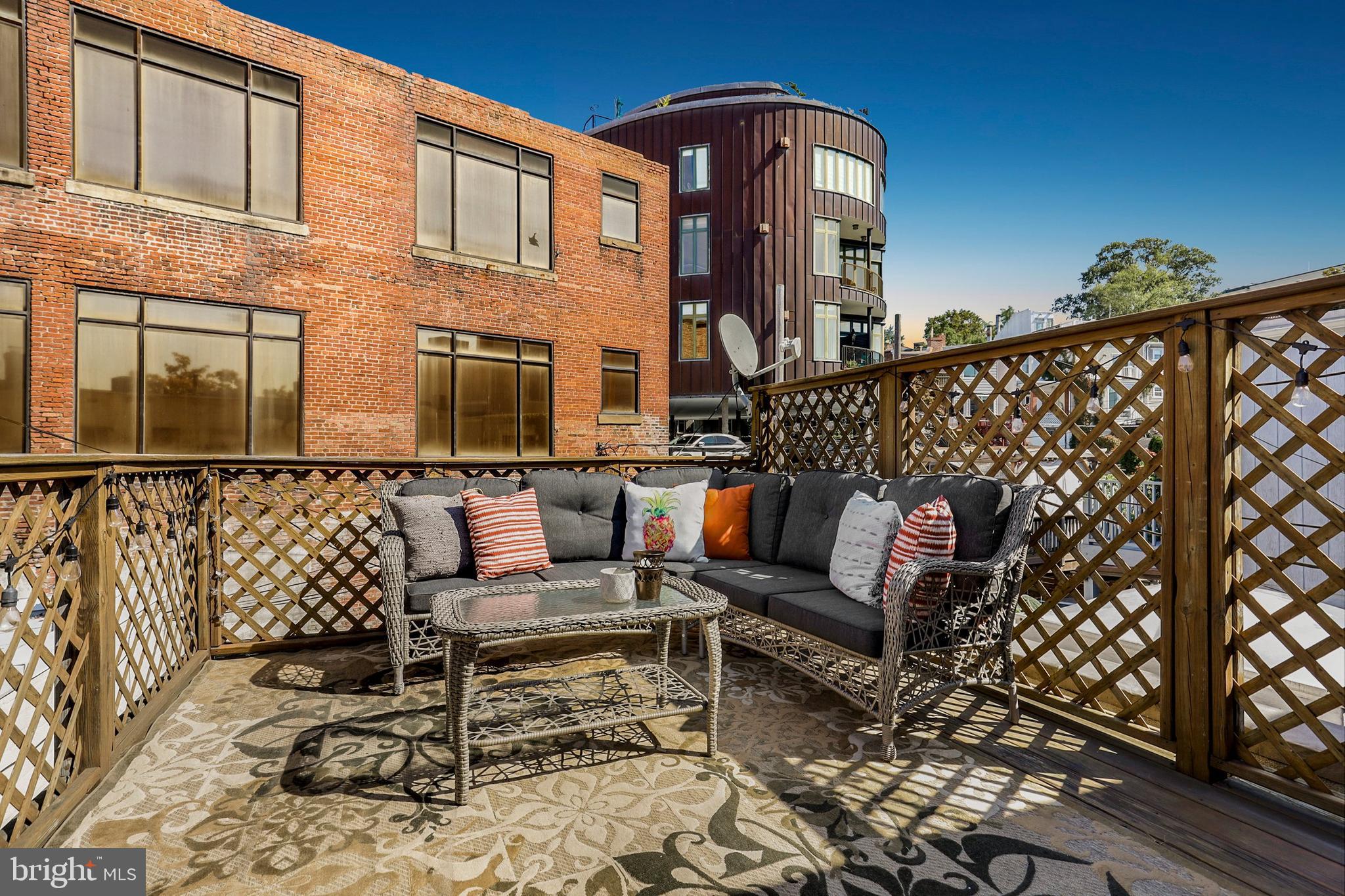 2323 Ontario Road Northwest, Unit 1 Washington, DC 20009 - Photo 32 of 67