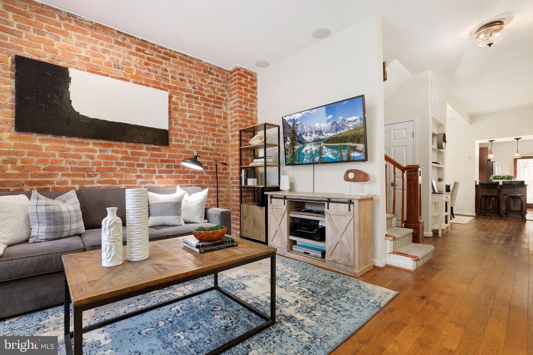 2323 Ontario Road Northwest, Unit 1 Washington, DC 20009 - Photo 6 of 67