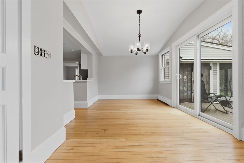 54 Rabbit Road Salisbury, MA 01952 - Photo 13 of 42