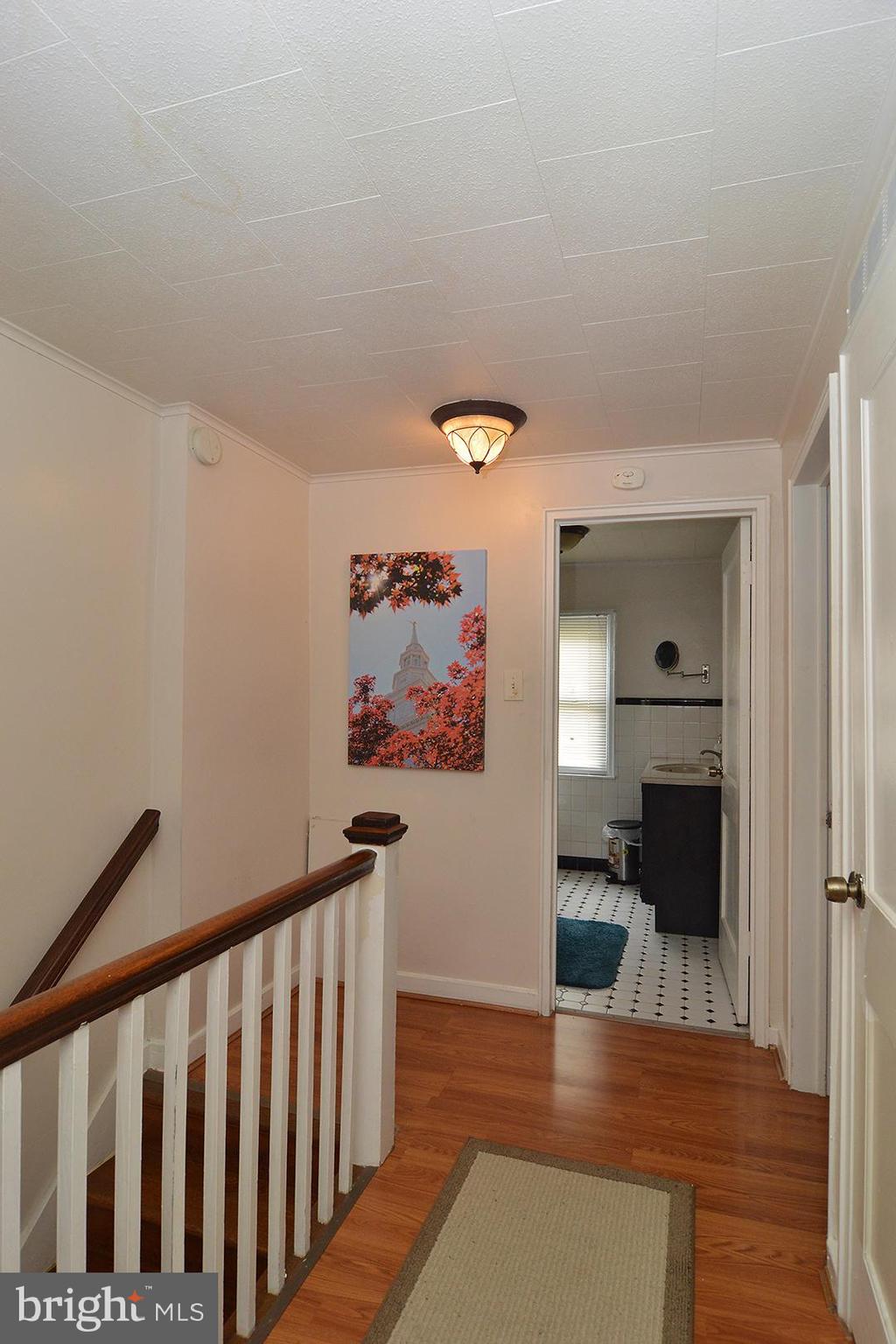306 Sycamore Road Reading, PA 19611 - Photo 14 of 30