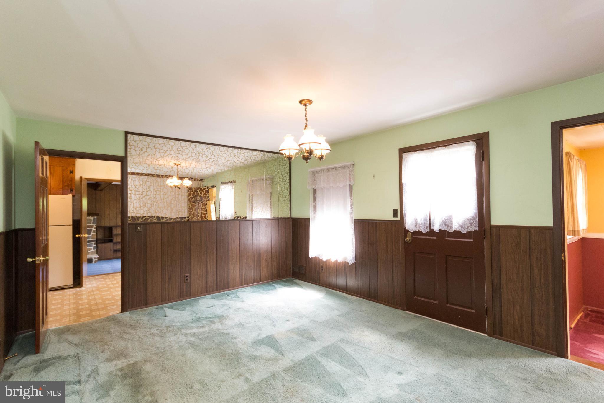 9320 Burke Road Burke, VA 22015 - Photo 18 of 29 Interior (General)