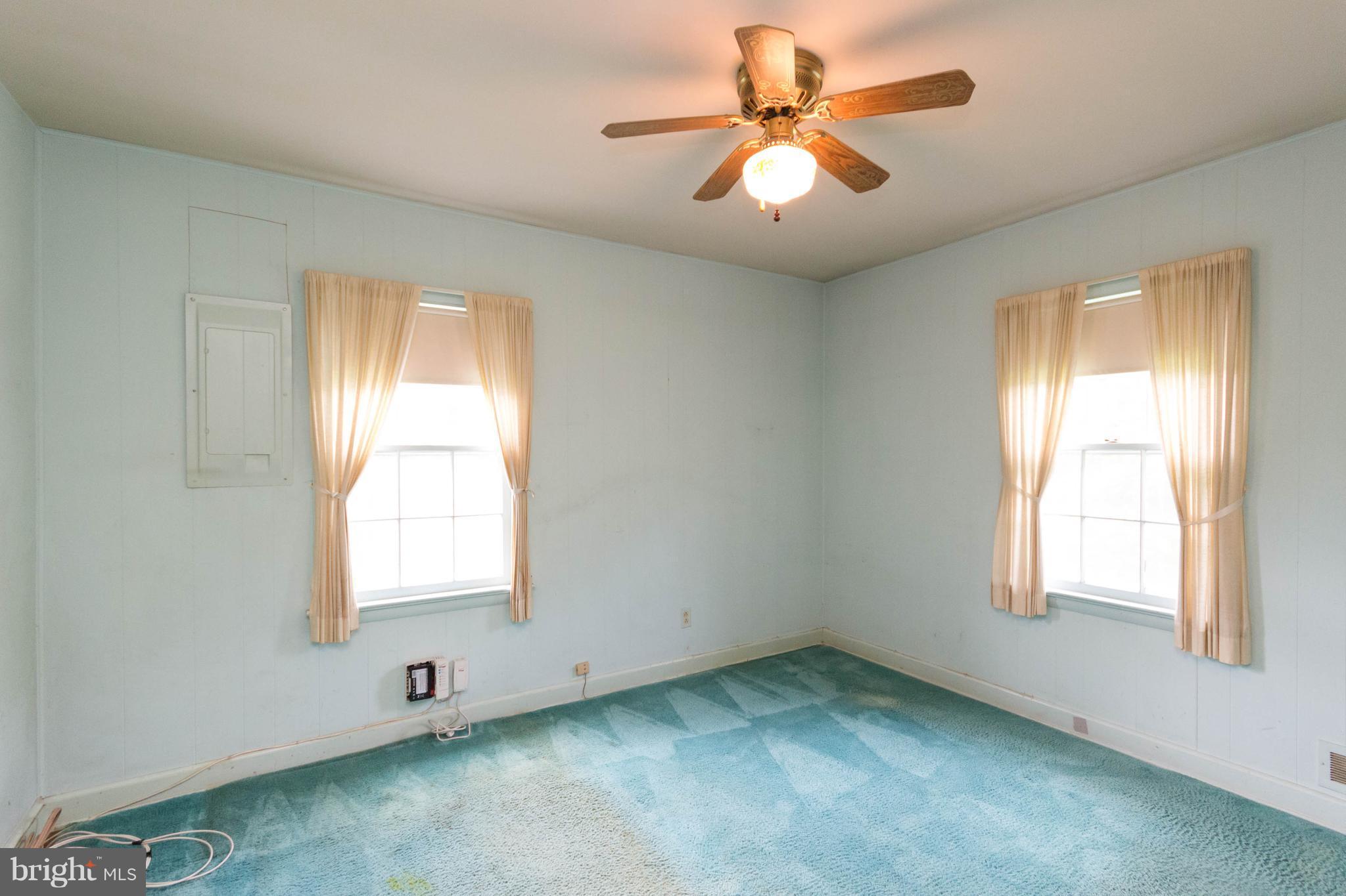 9320 Burke Road Burke, VA 22015 - Photo 22 of 29 Interior (General)