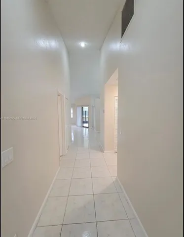 $2,500 | 9336 Ketay Circle, Boca Raton, FL 33428