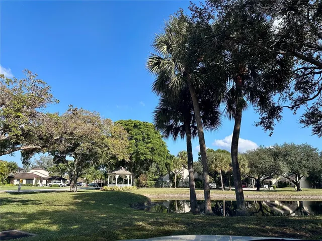 $2,500 | 9336 Ketay Circle, Boca Raton, FL 33428