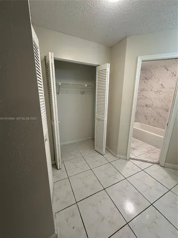 $2,500 | 9336 Ketay Circle, Boca Raton, FL 33428