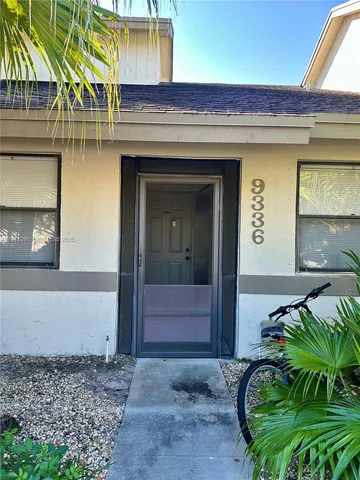 $2,500 | 9336 Ketay Circle, Boca Raton, FL 33428