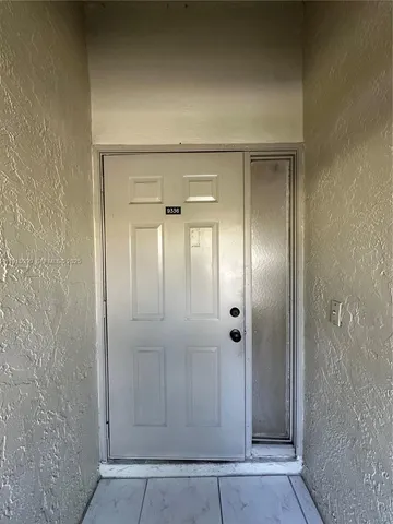 $2,500 | 9336 Ketay Circle, Boca Raton, FL 33428