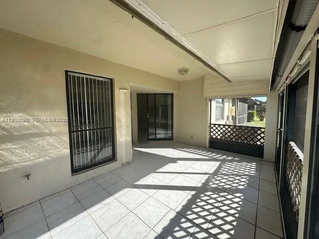 $2,500 | 9336 Ketay Circle, Boca Raton, FL 33428