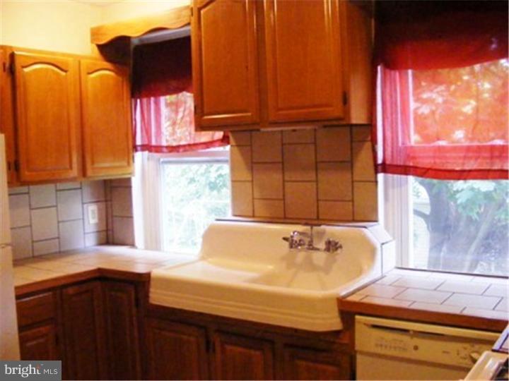 159 Walnut Street Spring City, PA 19475 - Photo 6 of 22