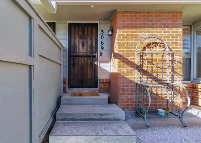 $465,000 | 3069 East Long Circle South, Centennial, CO 80122