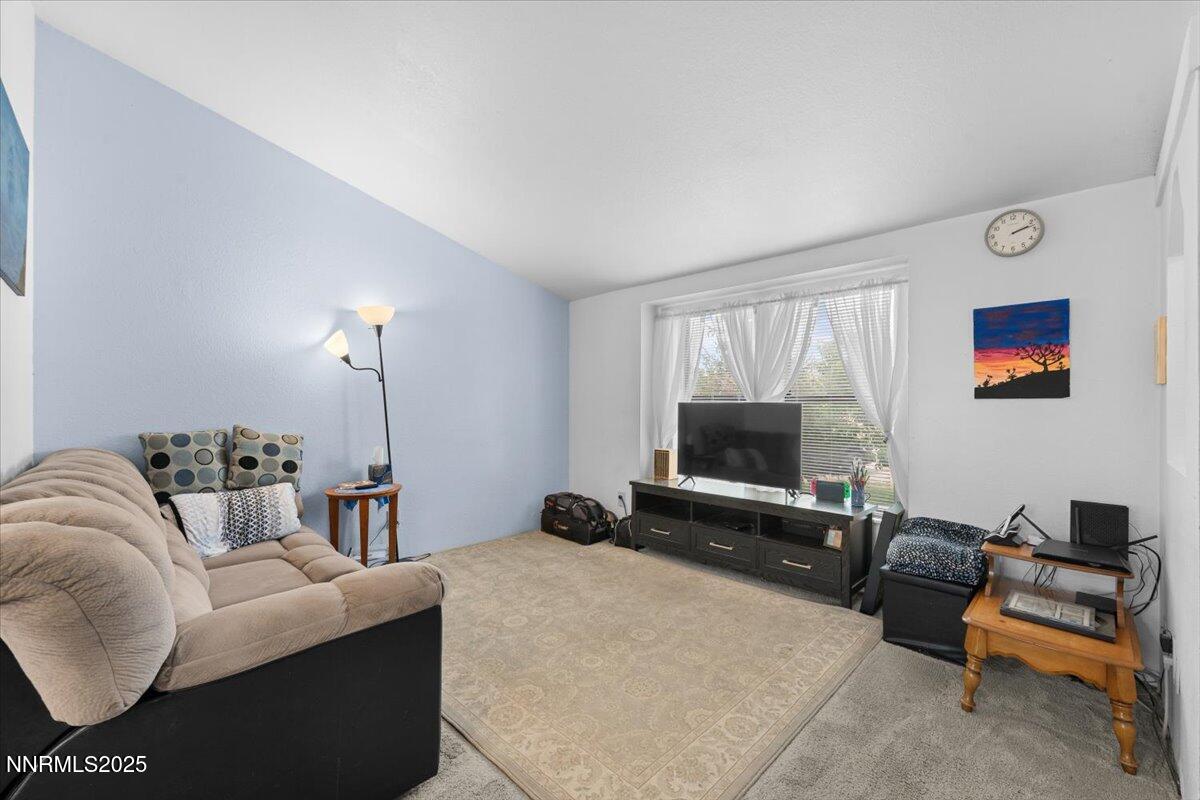 10895 Red Pine Road Reno, NV 89506 - Photo 10 of 52 06-10895 Red Pine Road Reno NV 89506 (6