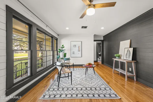 $1,695 | 107 Acadian Drive, Lafayette, LA 70503