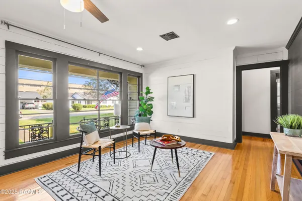 $1,695 | 107 Acadian Drive, Lafayette, LA 70503