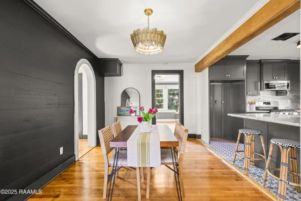 $1,695 | 107 Acadian Drive, Lafayette, LA 70503