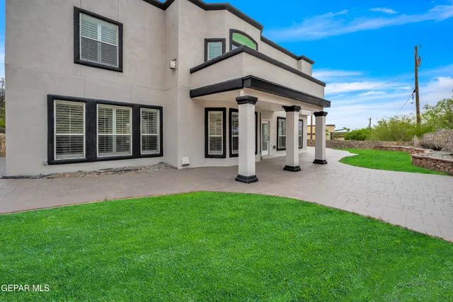 $724,900 | 3713 San Mateo Lane, El Paso, TX 79902
