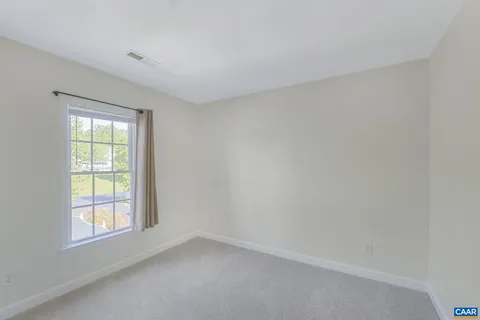 $524,900 | 3353 Turnberry Circle, Charlottesville, VA 22911