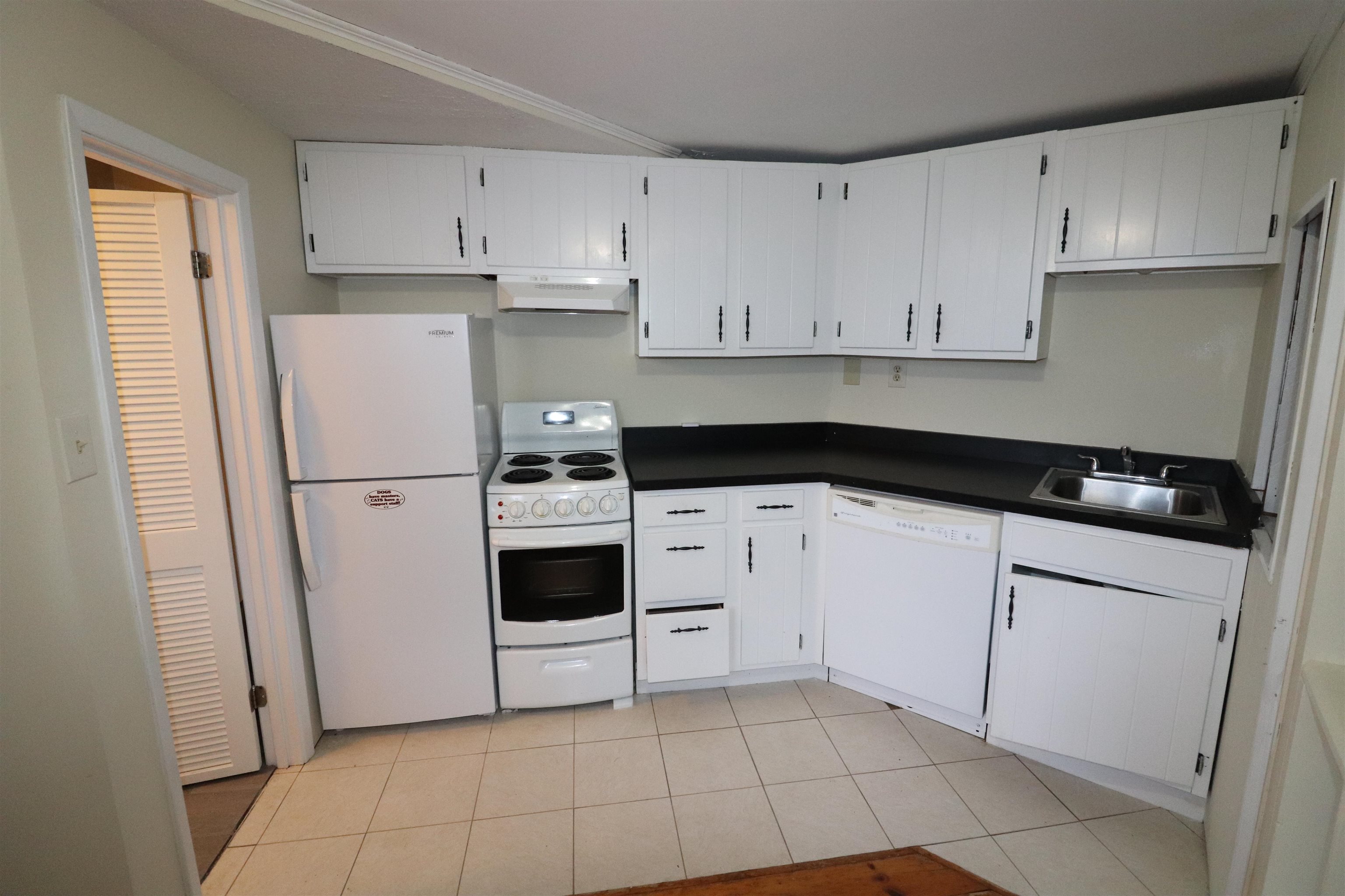 27 Condo Road, Unit 11 Campton, NH 03223 - Photo 6 of 16 Gallery Image 6