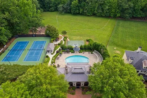 $395,000 | 3119 West Addison Drive, Alpharetta, GA 30022