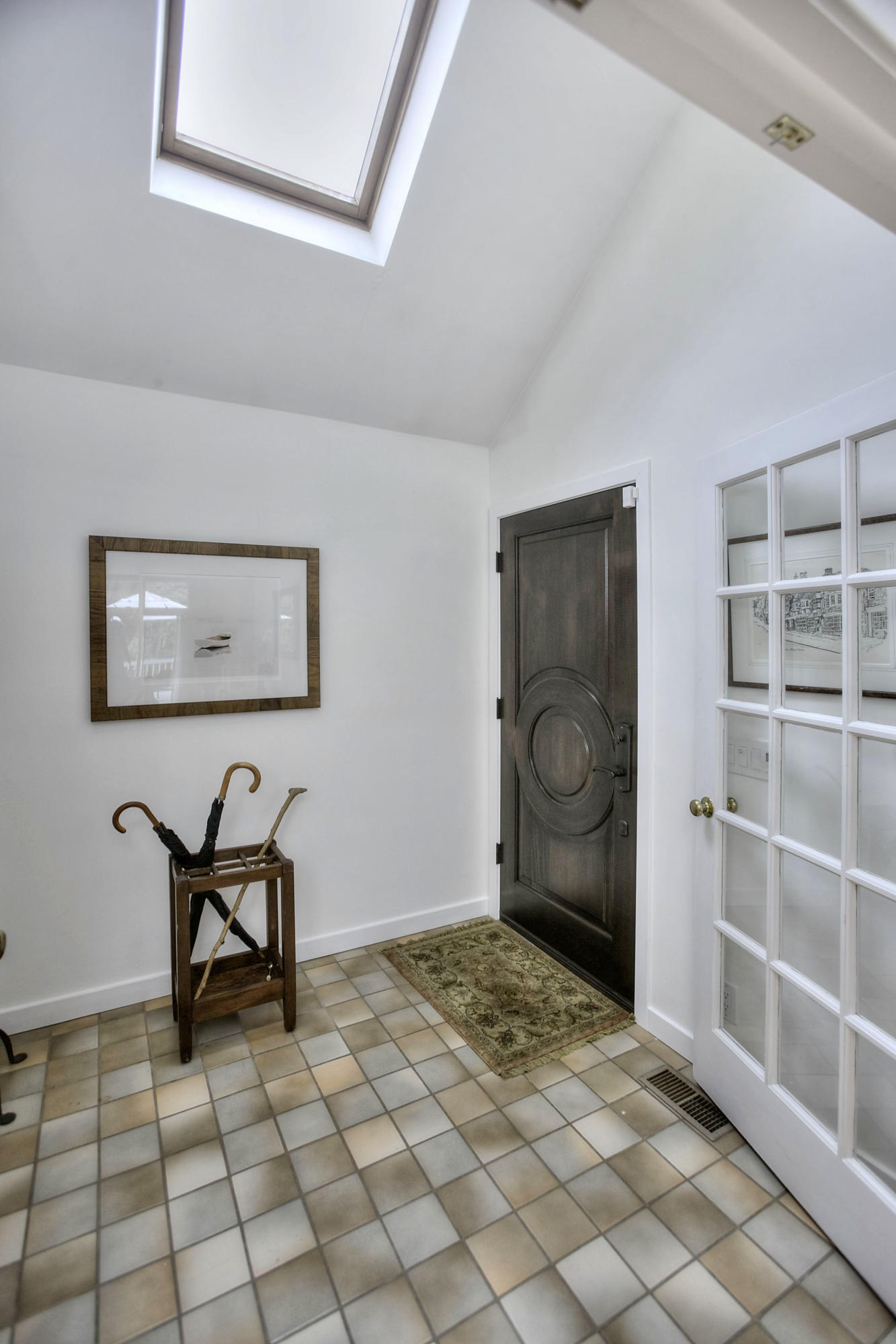 955 Silvermine Road New Canaan, CT 06840 - Photo 3 of 33 Foyer