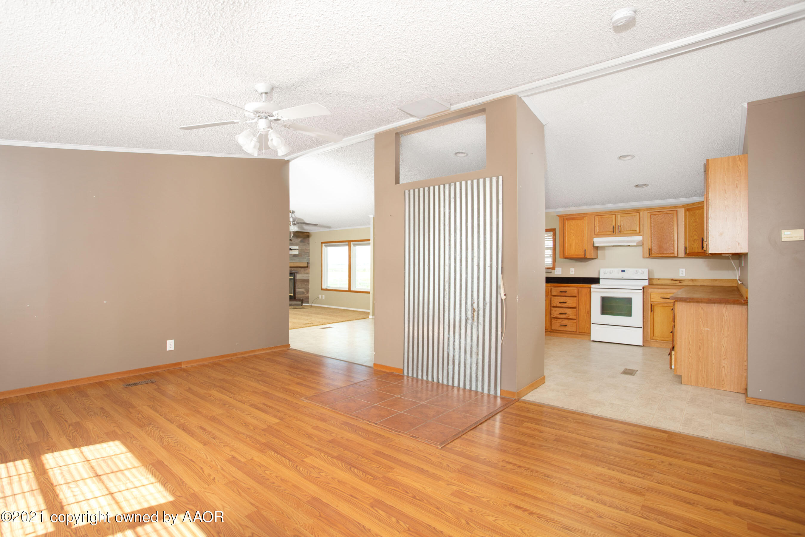 Living Area 2