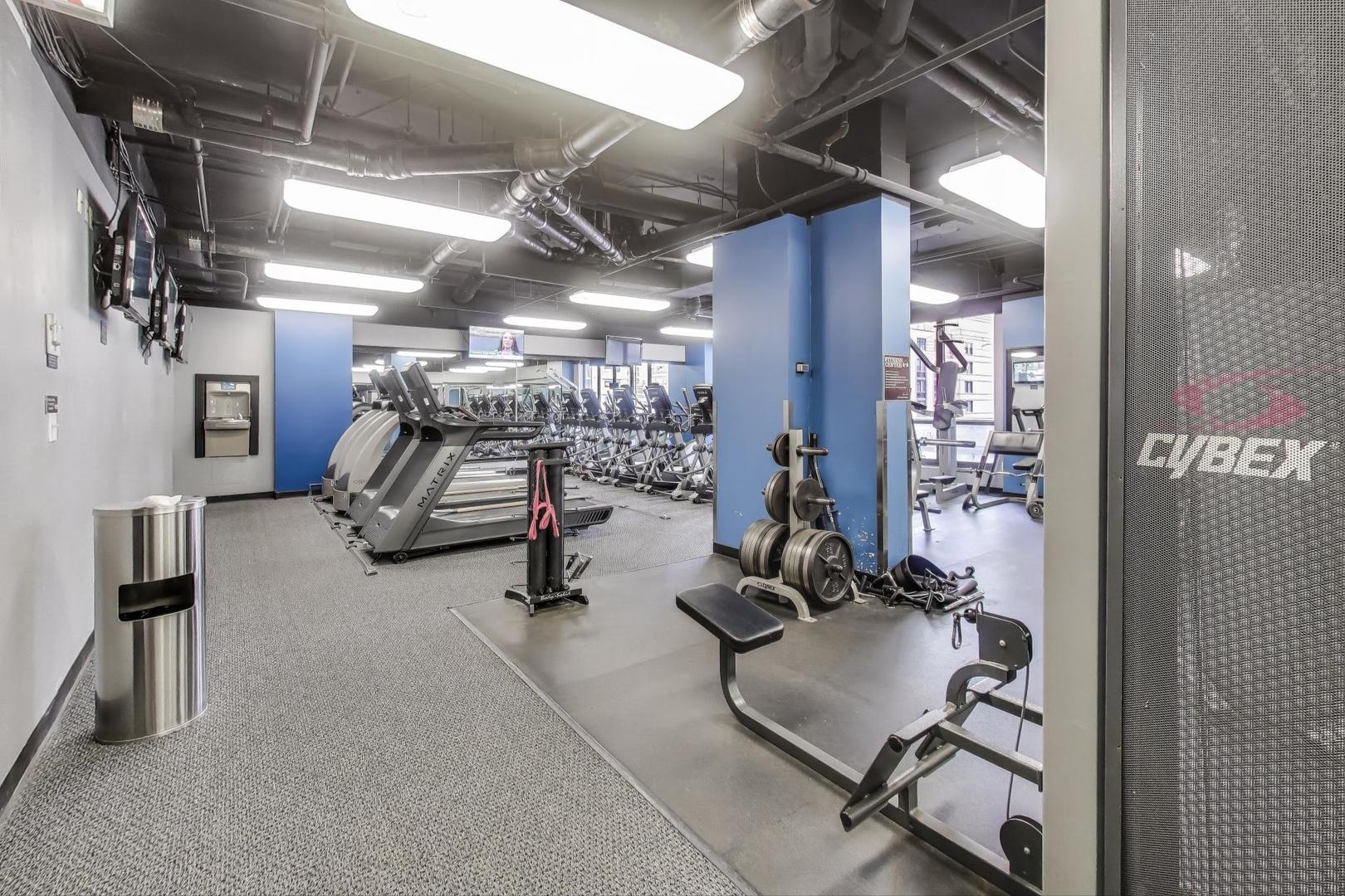 10 East Ontario Street, Unit 1205 Chicago, IL 60611 - Photo 27 of 30 a view of a room with gym equipment