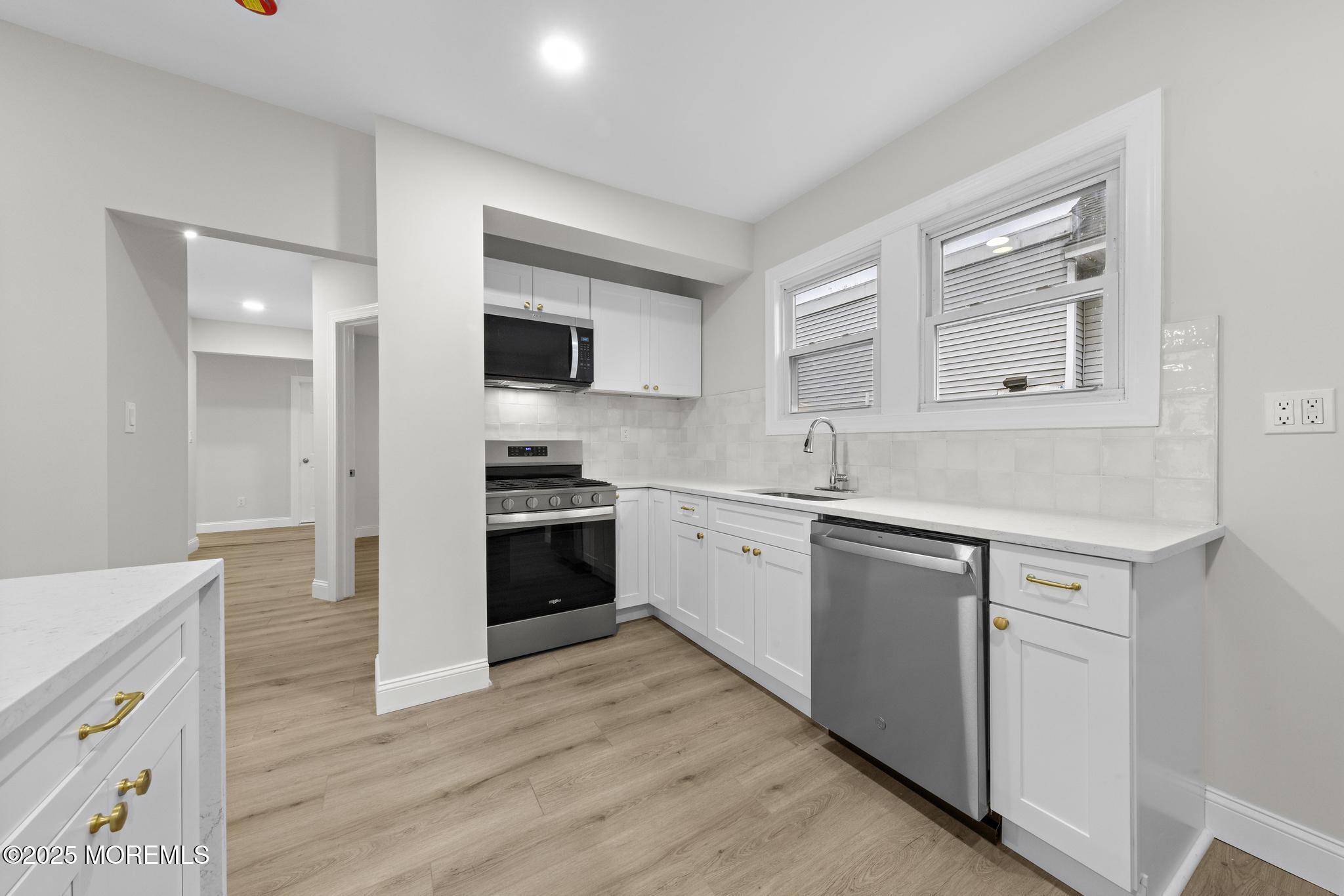 260 Main Street, Unit 1 Matawan, NJ 07747 - Photo 12 of 29 260 Main St (13)