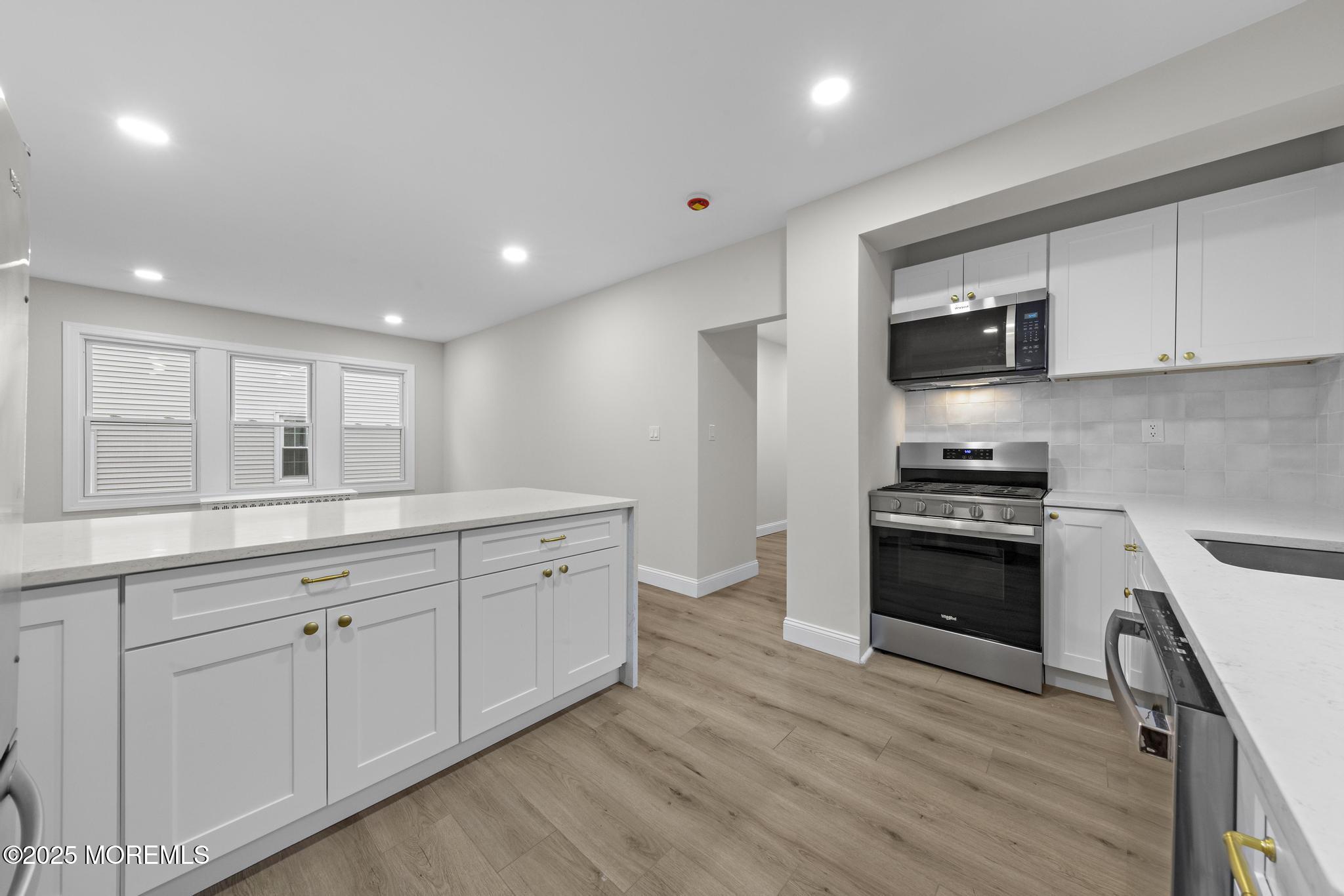 260 Main Street, Unit 1 Matawan, NJ 07747 - Photo 13 of 29 260 Main St (14)