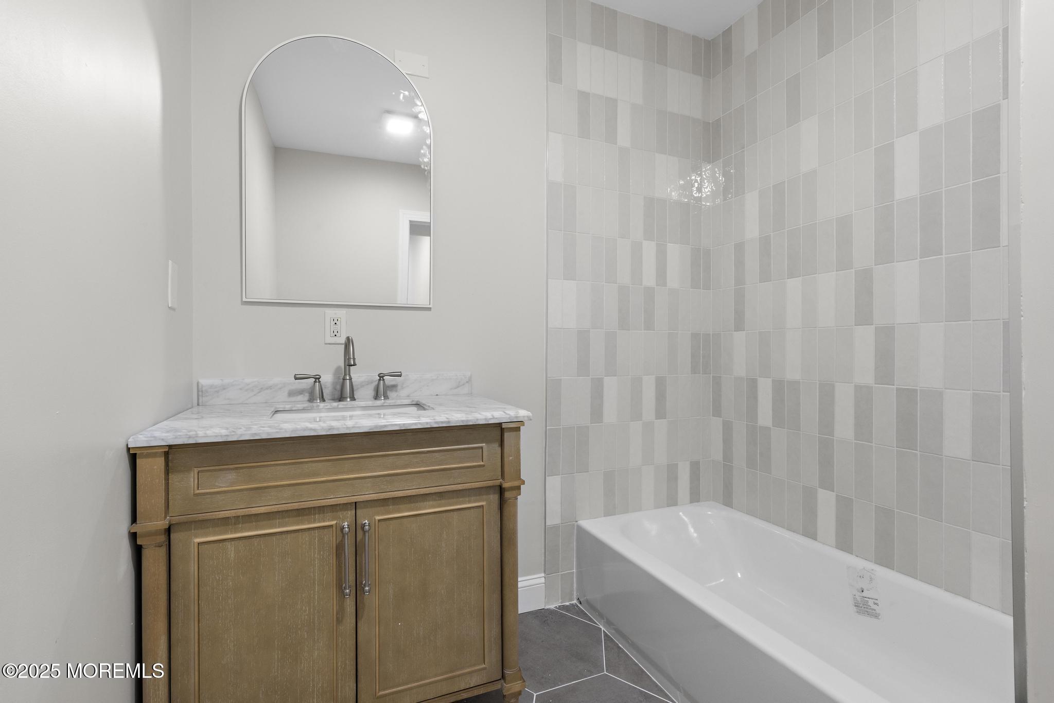 260 Main Street, Unit 1 Matawan, NJ 07747 - Photo 22 of 29 260 Main St (23)