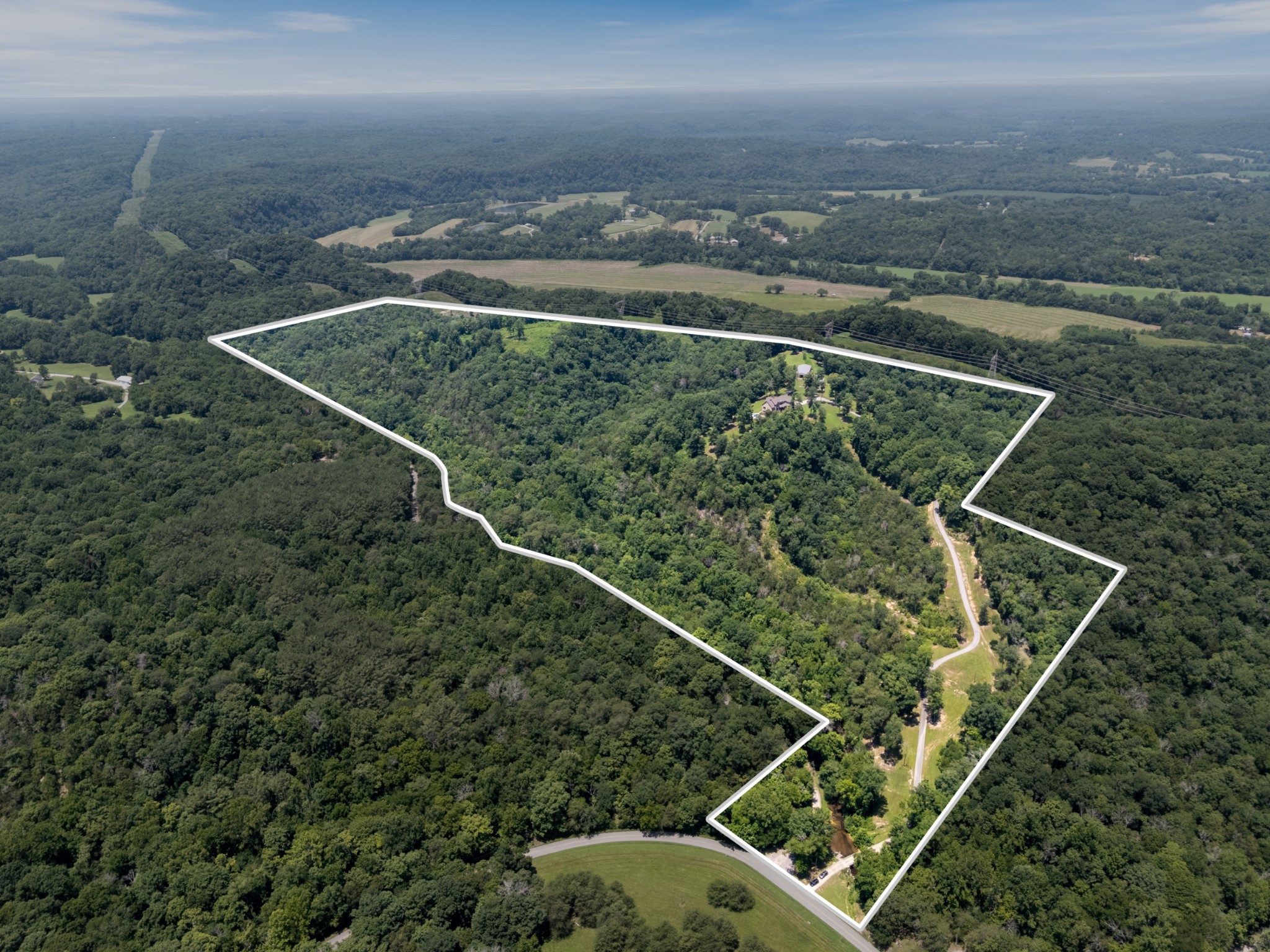 1370 Leatherwood Road White Bluff, TN 37187 - Photo 12 of 93