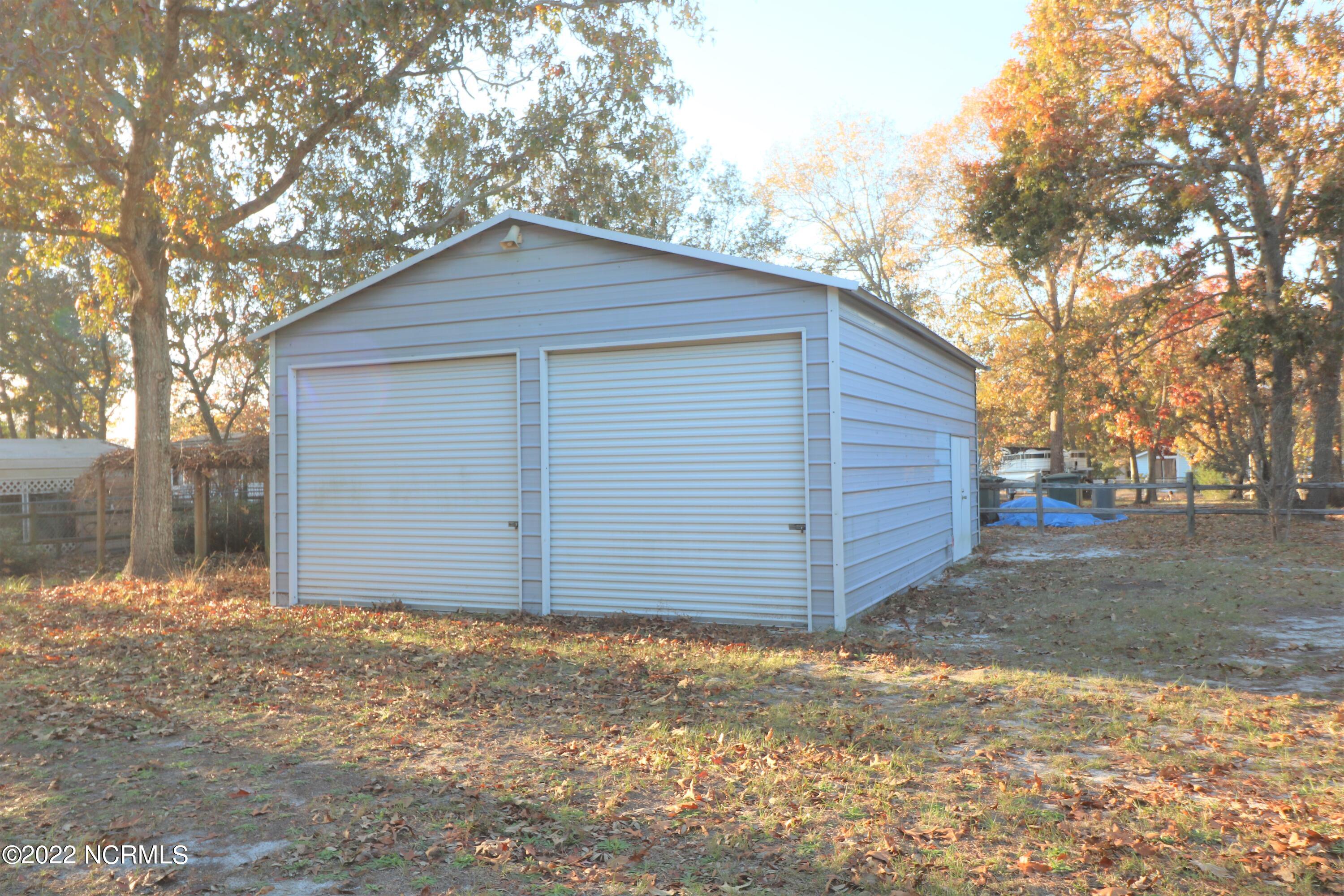 1795 Oxpen Road Southwest Supply, NC 28462 - Photo 5 of 26 IMG_3395