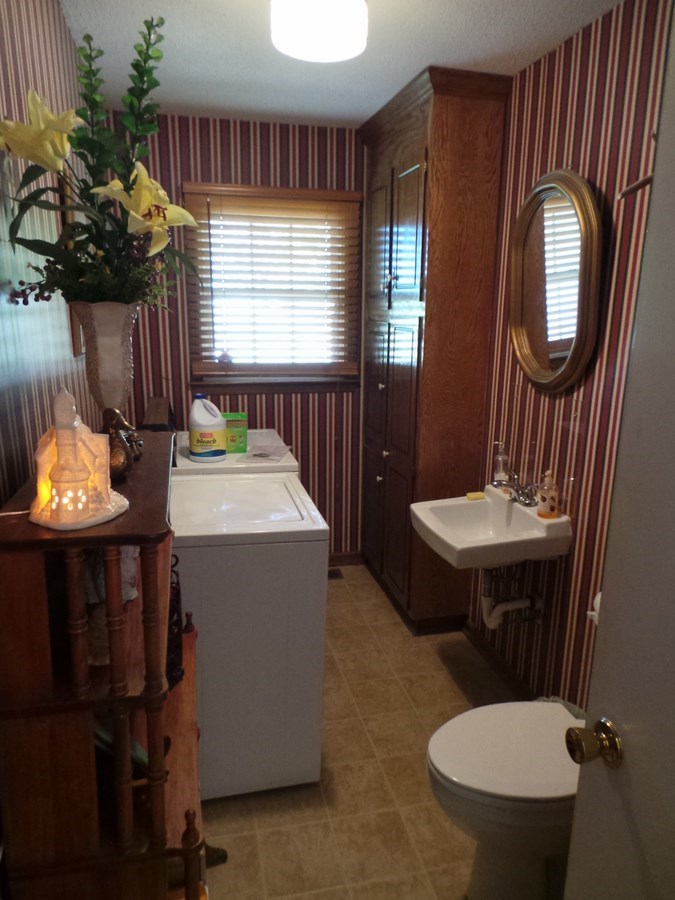 1633 West Rutledge Avenue Gaffney, SC 29341 - Photo 15 of 19