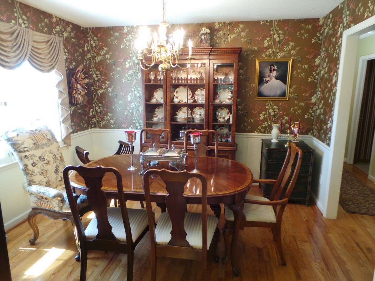 1633 West Rutledge Avenue Gaffney, SC 29341 - Photo 4 of 19