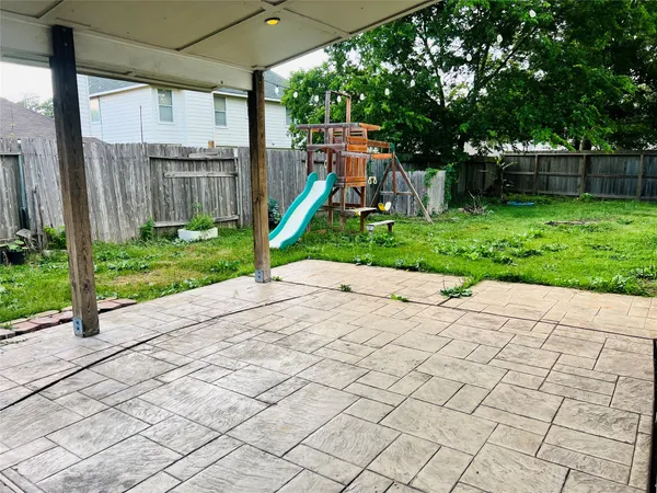 $295,000 | 4711 Autumn Dawn Way, Houston, TX 77084