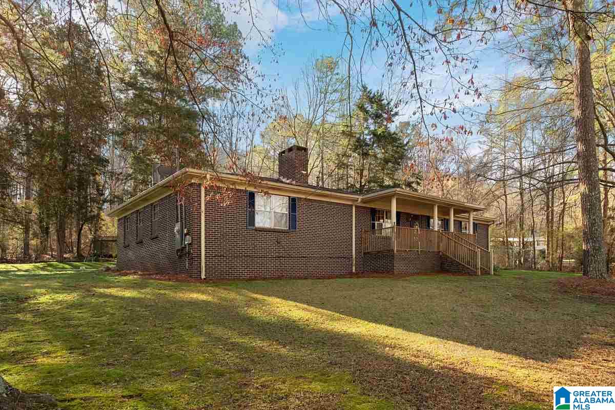 1724 Rex Lake Road Leeds, AL 35094 - Photo 1 of 28 Gallery Image 1