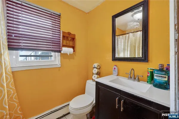 $399,000 | 241 Halsted Street, East Orange, NJ 07018