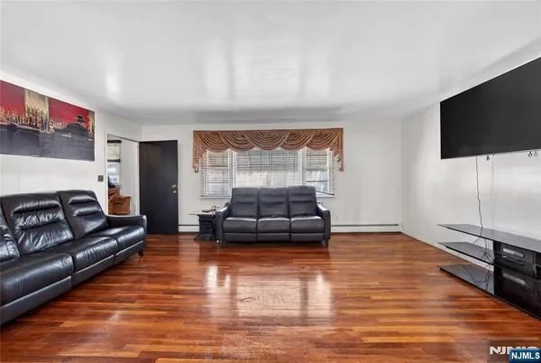 $399,000 | 241 Halsted Street, East Orange, NJ 07018