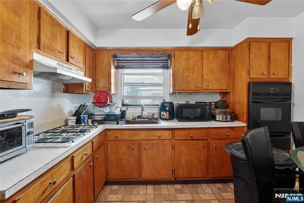 $399,000 | 241 Halsted Street, East Orange, NJ 07018