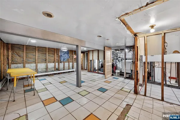 $399,000 | 241 Halsted Street, East Orange, NJ 07018