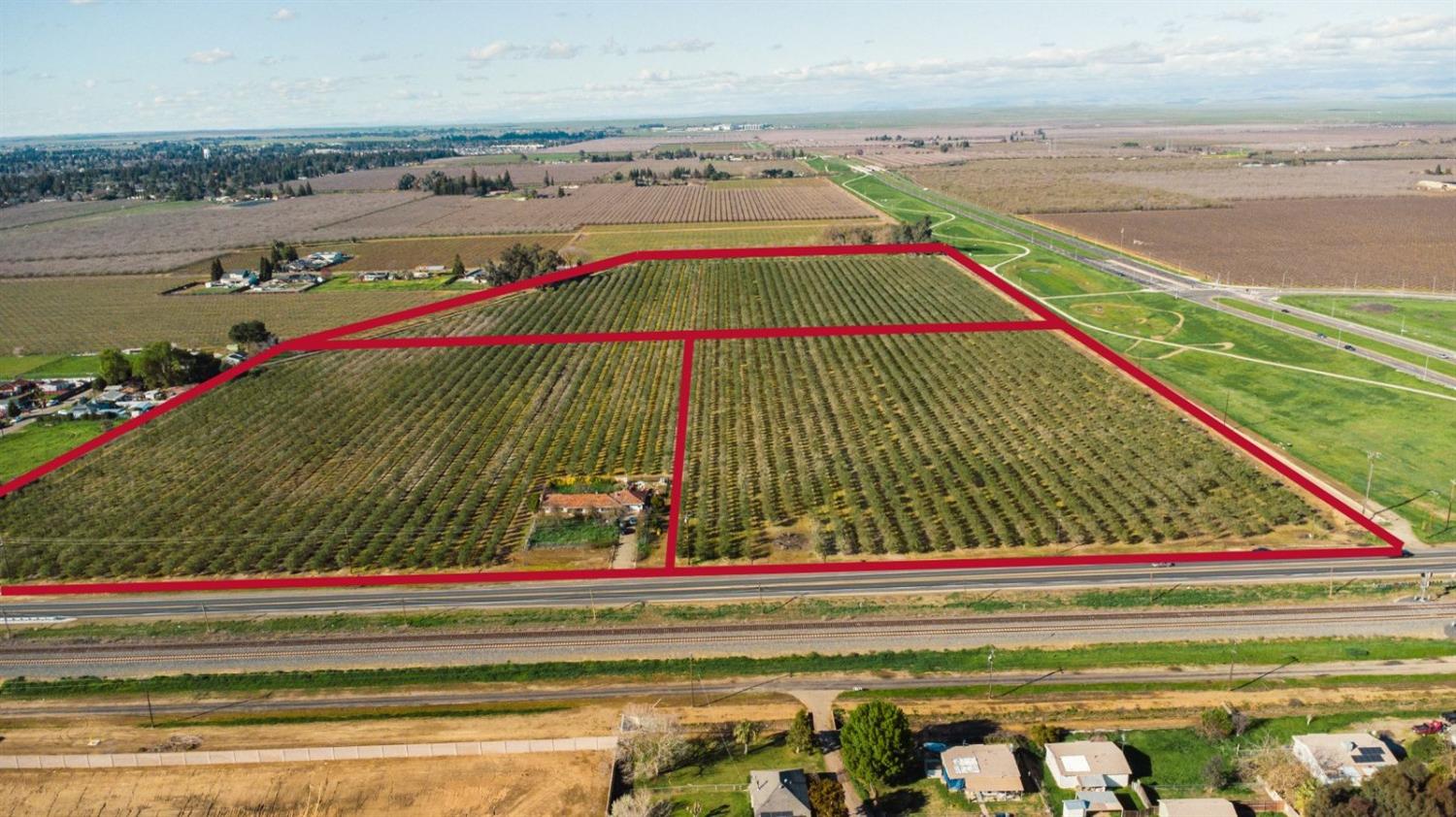 3370 Highway 140 Merced, CA 95340 - Photo 1 of 14 Gallery Image 1
