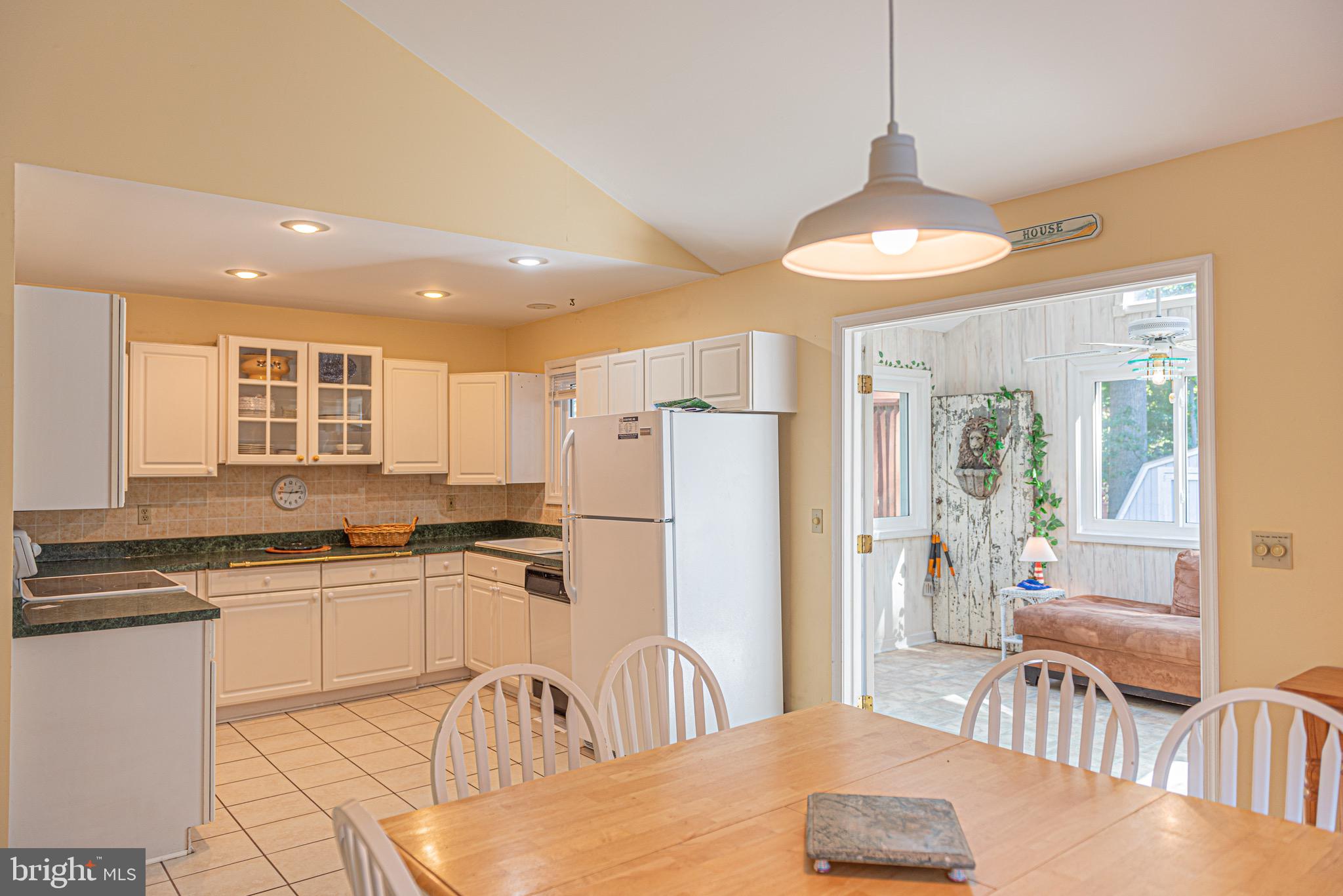 121 Sandyhook Road Ocean Pines, MD 21811 - Photo 6 of 39