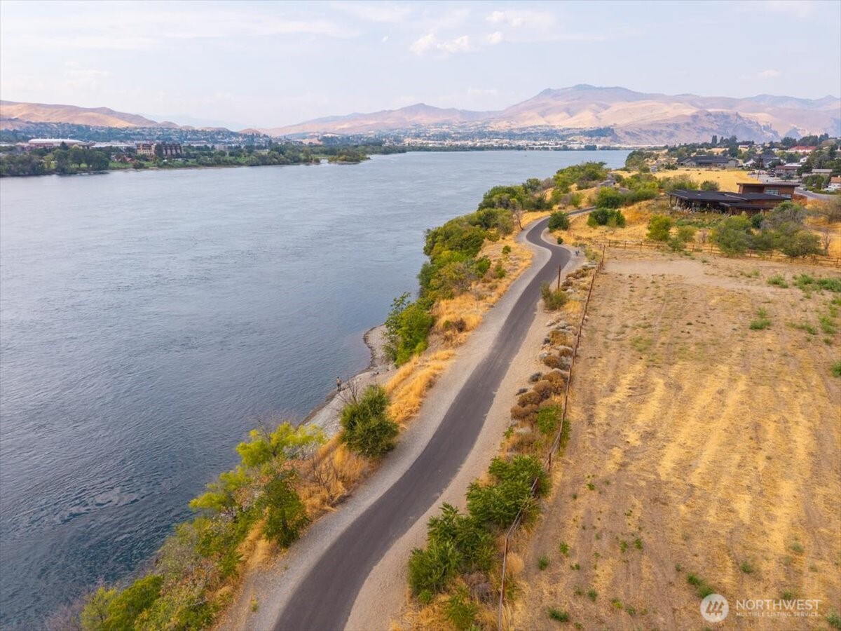 214 Solomon Loop Northwest East Wenatchee, WA 98802 - Photo 38 of 38 a view of a lake with a mountain in the background