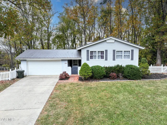 $279,900 | 1814 Brentwood Drive, Greeneville, TN 37743