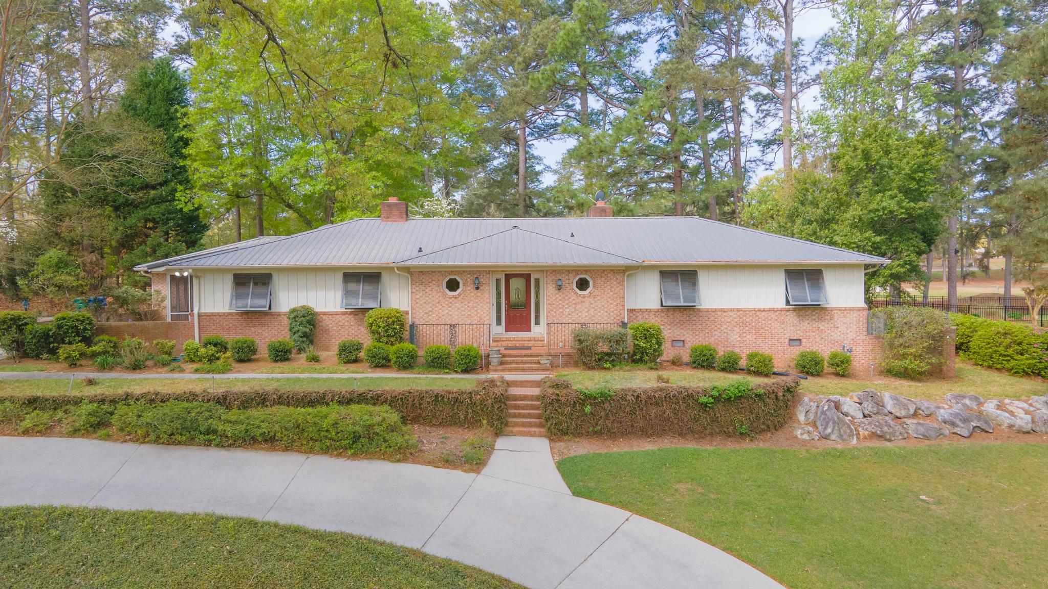 17 Inverness Street East Aiken, SC 29803 - Photo 3 of 79