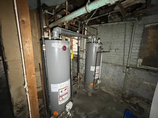 $195,000 | 1210 West 51st Street, Chicago, IL 60609