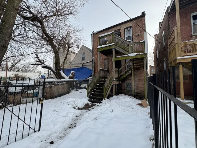 $195,000 | 1210 West 51st Street, Chicago, IL 60609